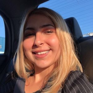 Meet your Posher, Layla